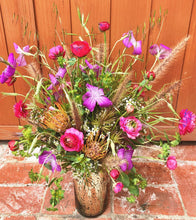 Load image into Gallery viewer, CLASSIC ARRANGEMENT