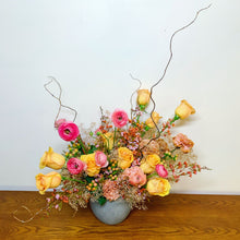 Load image into Gallery viewer, EXTRA GRAND ARRANGEMENT