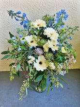 Load image into Gallery viewer, GRAND ARRANGEMENT