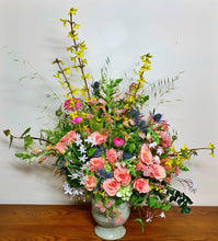 Load image into Gallery viewer, EXTRA GRAND ARRANGEMENT