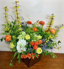 Load image into Gallery viewer, EXTRA GRAND ARRANGEMENT