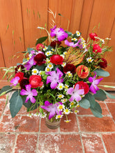 Load image into Gallery viewer, CLASSIC ARRANGEMENT