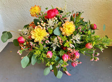 Load image into Gallery viewer, CLASSIC ARRANGEMENT